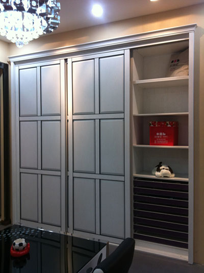 简欧衣柜效果图 时尚大方移门衣柜