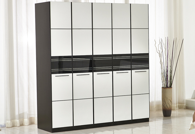 简约时尚黑白格衣柜设计图  简约舒适卧室衣柜装修图