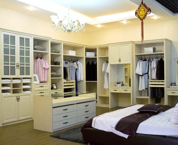 优雅气质卧室衣柜装修效果图 社会精英衣帽间设计图