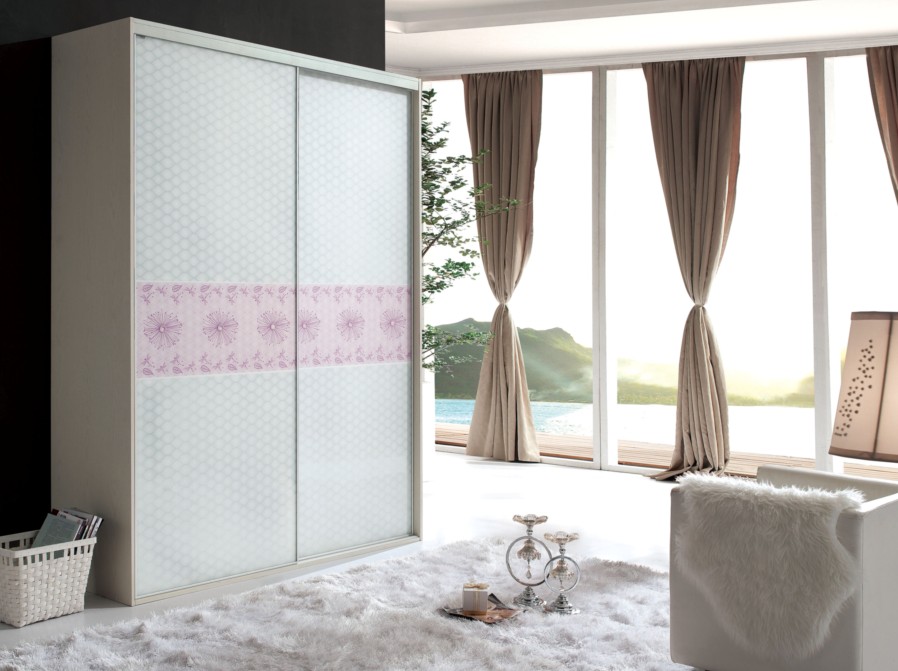 伊百丽时尚衣柜 波普玻璃系列