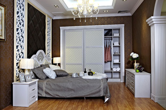 欧式经典衣柜效果图 皮纹衣柜设计图