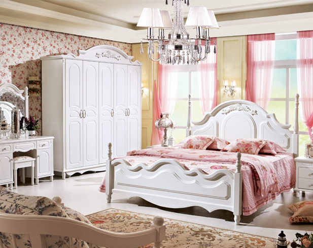 韩式四门衣柜设计图 万元打造甜美卧室