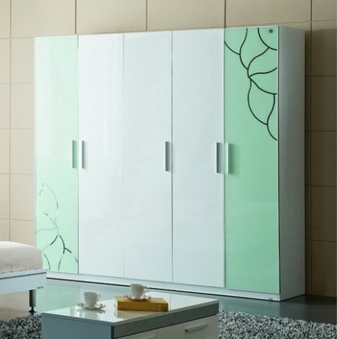 个性烤漆衣柜设计图 夏日清凉卧室装扮