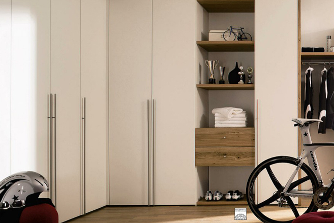 别样的卧室衣柜装修效果图  简单质朴纯粹