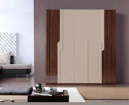 现代卧室衣柜装修效果图 掩门衣柜设计图