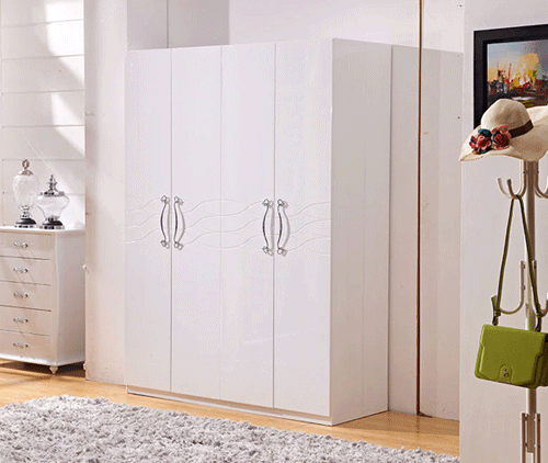 白亮光四门衣柜效果图 现代板式衣柜设计图