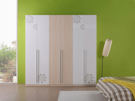 清新卧室衣柜装修效果图 六门衣柜效果图