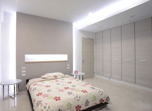 甜美单人卧室衣柜效果图 嵌入式衣柜设计图