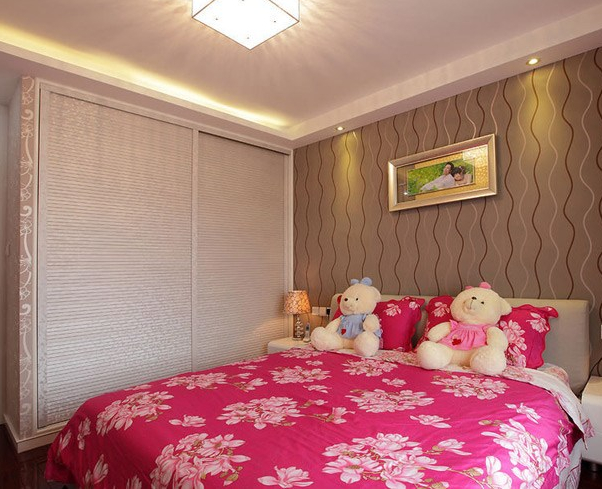 现代卧室衣柜装修效果图  小百叶衣柜设计图