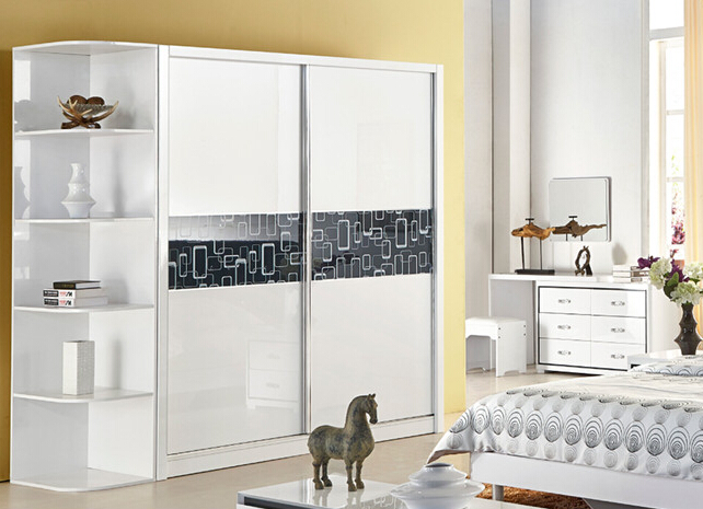 现代简约卧室衣柜图片 寻找心灵归宿之地