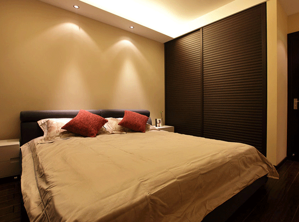 现代移门衣柜效果图 端庄大气沉稳