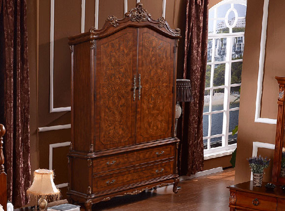 美式两门整体衣柜图片 浪漫复古的城堡