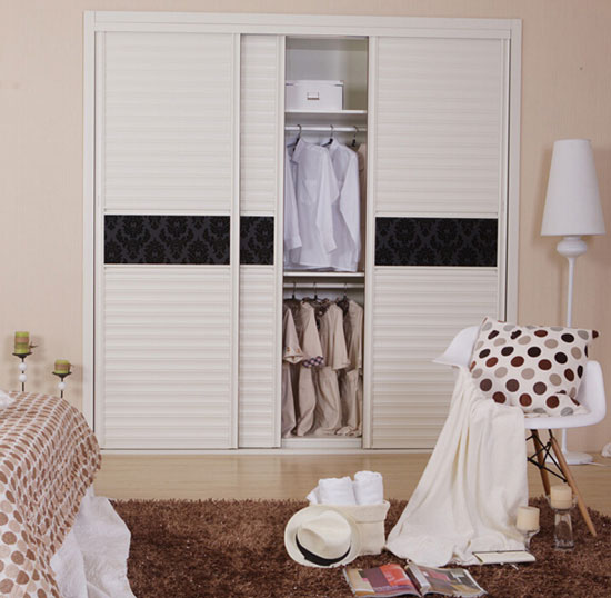 现代欧式衣柜效果图 豪华、优雅、舒适