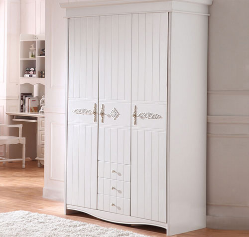 田园韩式三门衣柜设计图 雅致而舒适