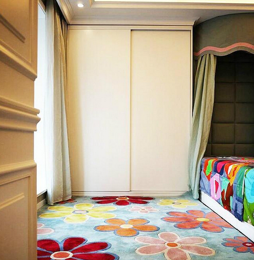 轻盈感窗帘定格家的美颜 甜美卧室衣柜设计图