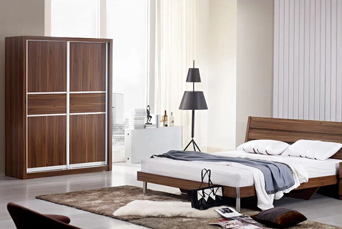 实木组合板式衣柜图片 艺术而典雅