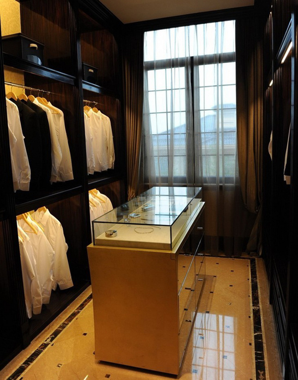 感情浪漫轻奢优雅 步入式衣柜效果图