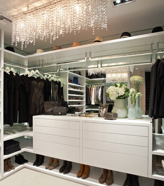 家居设计新趋势 简约大户型衣柜效果图