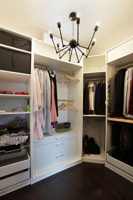 提前感受清凉夏天 4㎡的衣柜效果图