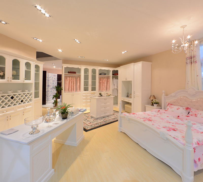 简约格调里收纳 小女人欧式衣柜设计图