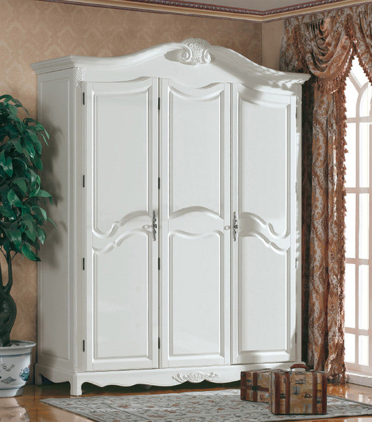 释放小空间灵感 欧式田园衣柜效果图