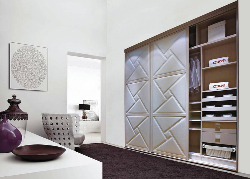 现代嵌墙式衣柜设计图 享受缤纷温馨的生活