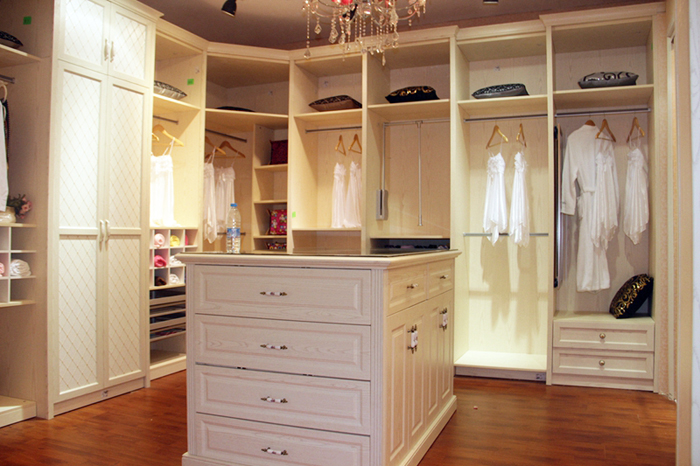 御宅族最爱 欧式风格衣柜效果图