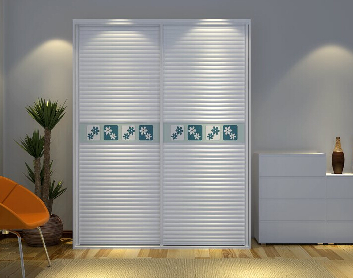 挣脱庸俗生活 温馨淡雅质感整体衣柜图片