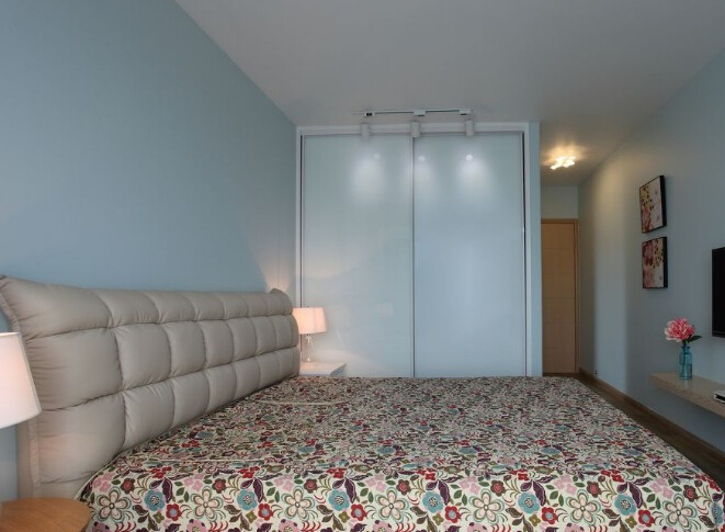 现代和谐卧室效果图 享受娴静舒适生活