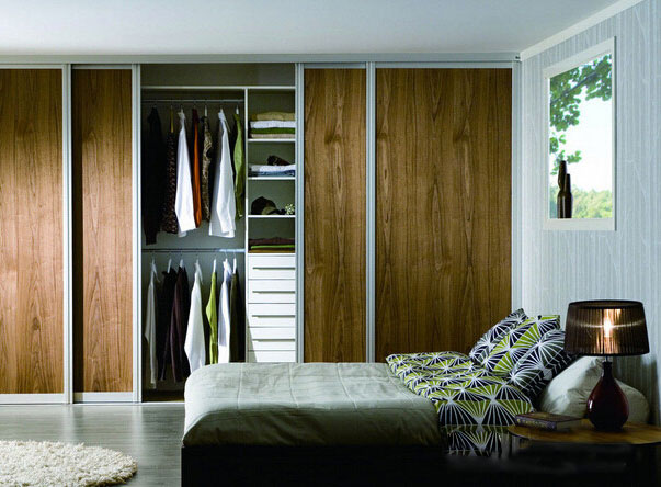 美式乡村风格卧室装修图片 美式乡村衣柜图片