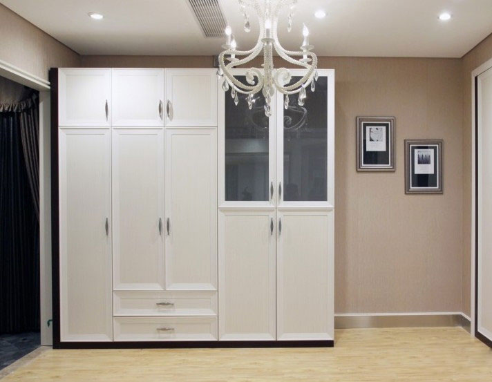 简约风格卧室衣柜图片 显现代风格魅力