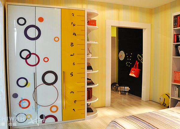 夏日缤纷儿童家居 现代整体衣柜图片