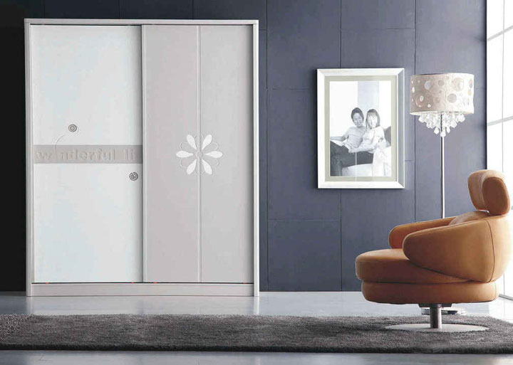 大户型也玩低调 次卧整体衣柜图片