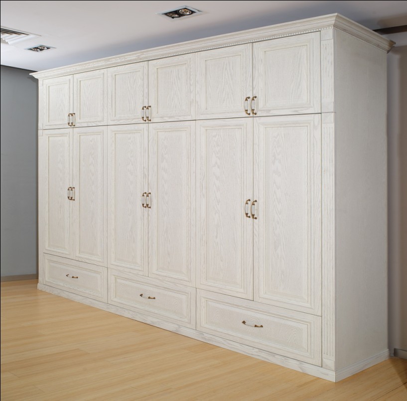 柯拉尼巴登山林衣柜效果图  静享欧式艺术气息