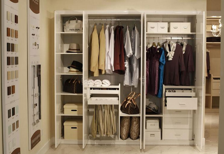 简约板式衣柜效果图 要时尚更要舒适