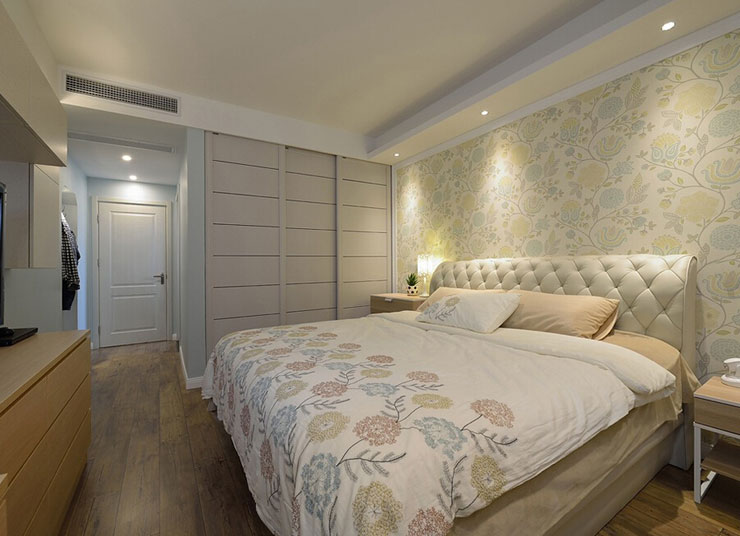 裸色小清新衣柜效果图 温馨三口之家