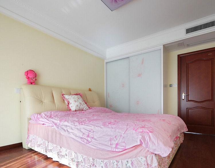 千元整体衣柜效果图 工薪阶层室内精致装修