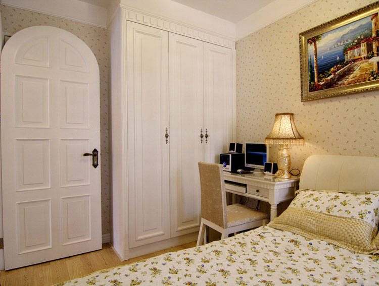 欧式田园风格衣柜图片 浪漫与雅致兼具