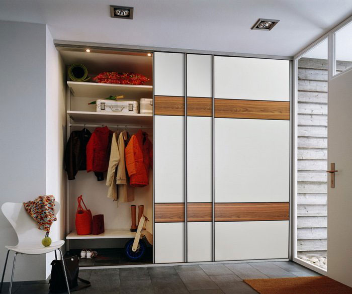 收纳高招有工具 现代简约推拉门衣柜设计图