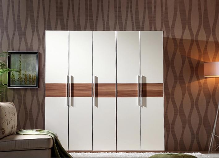 现代简约衣柜效果图 五门实木衣柜设计图