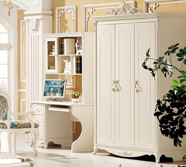 欧式松木三门衣柜图片 尊享极致欧式浪漫