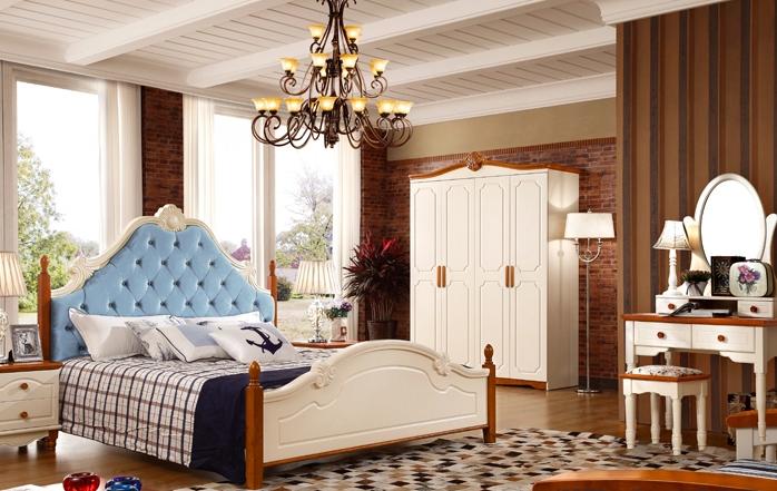 美式乡村实木衣柜图片 塑造古朴乡村气息