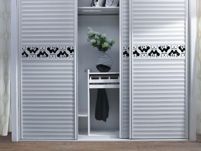 时尚潮流伊丽诗衣柜效果图 超高性价比家居搭配