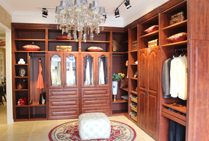 旧房改造 欧式风格衣柜效果图
