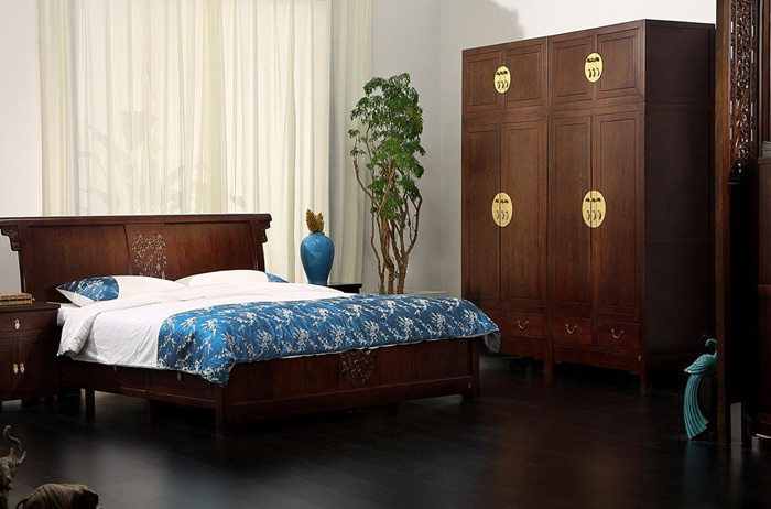 新中式风格榆木衣柜图片 细节为温馨加分