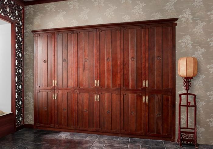 新风尚古典衣柜效果图 时尚家居样本