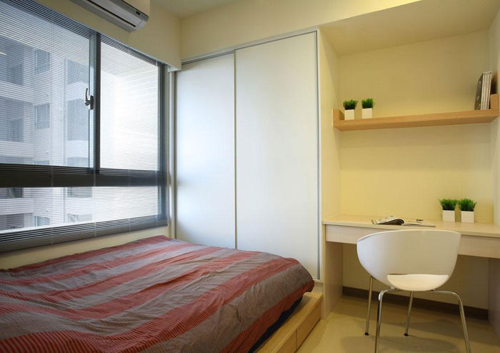 混搭小次卧搭配 简约移门衣柜效果图