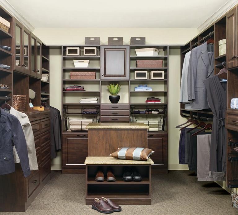 慢步伐衣柜设计图 色系挑战视觉