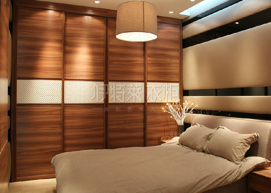 古朴柔美卧室衣柜效果图 神秘东方异域风情