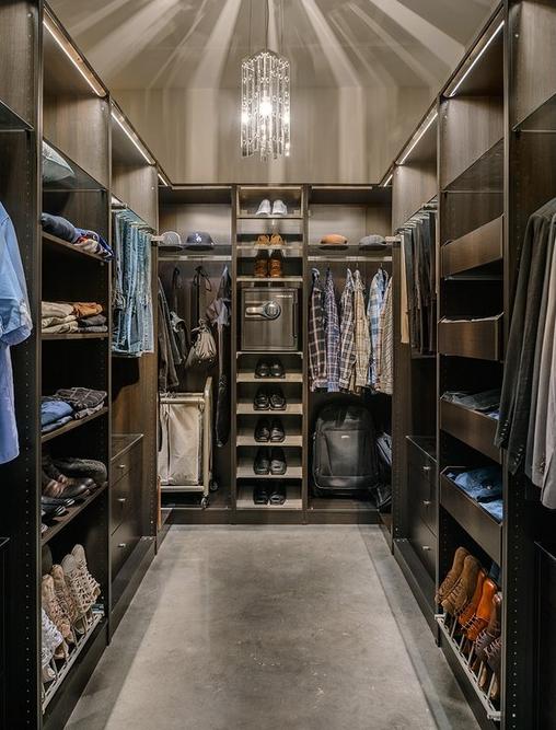 高薪人士的最爱 别墅衣柜设计图